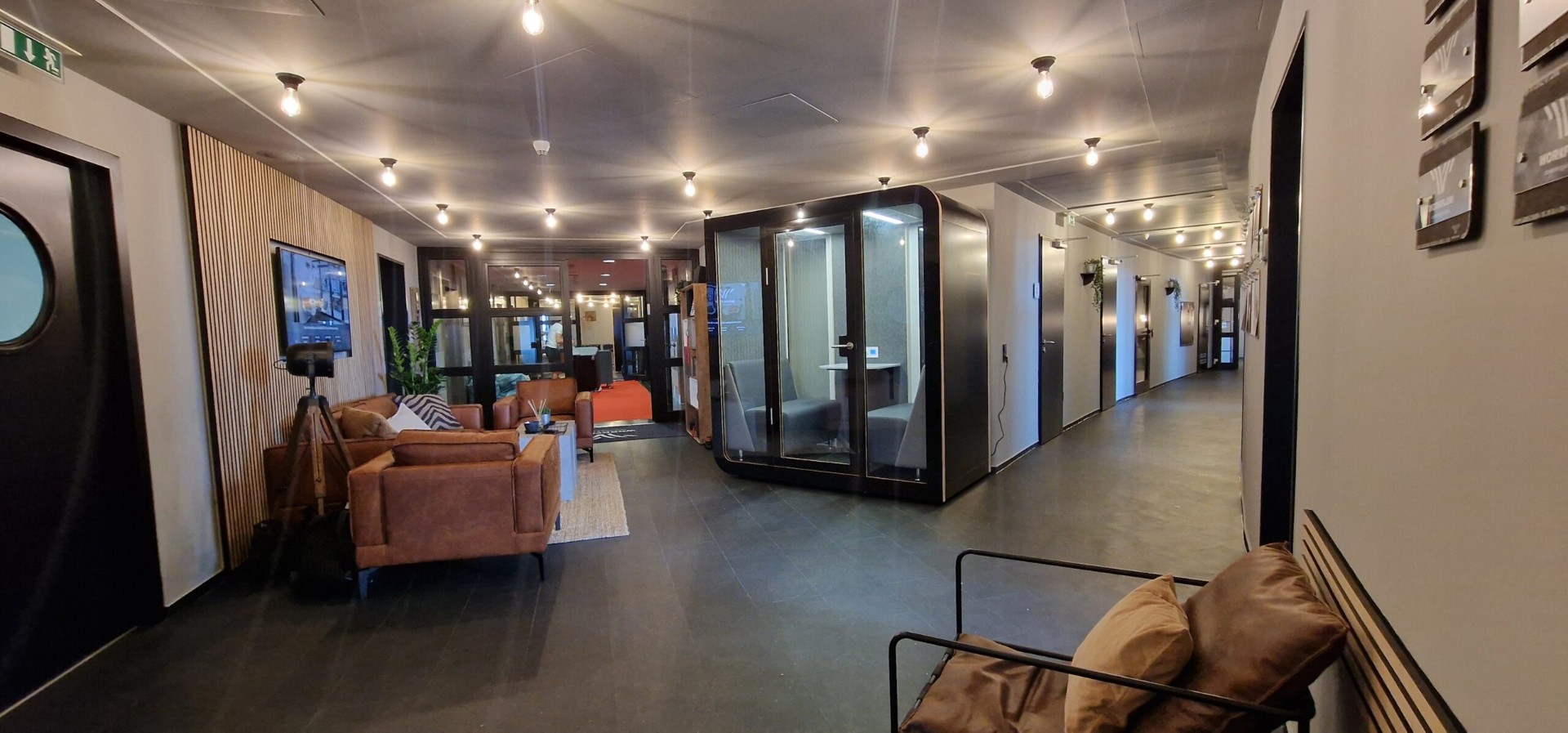 Showroom Silentbox